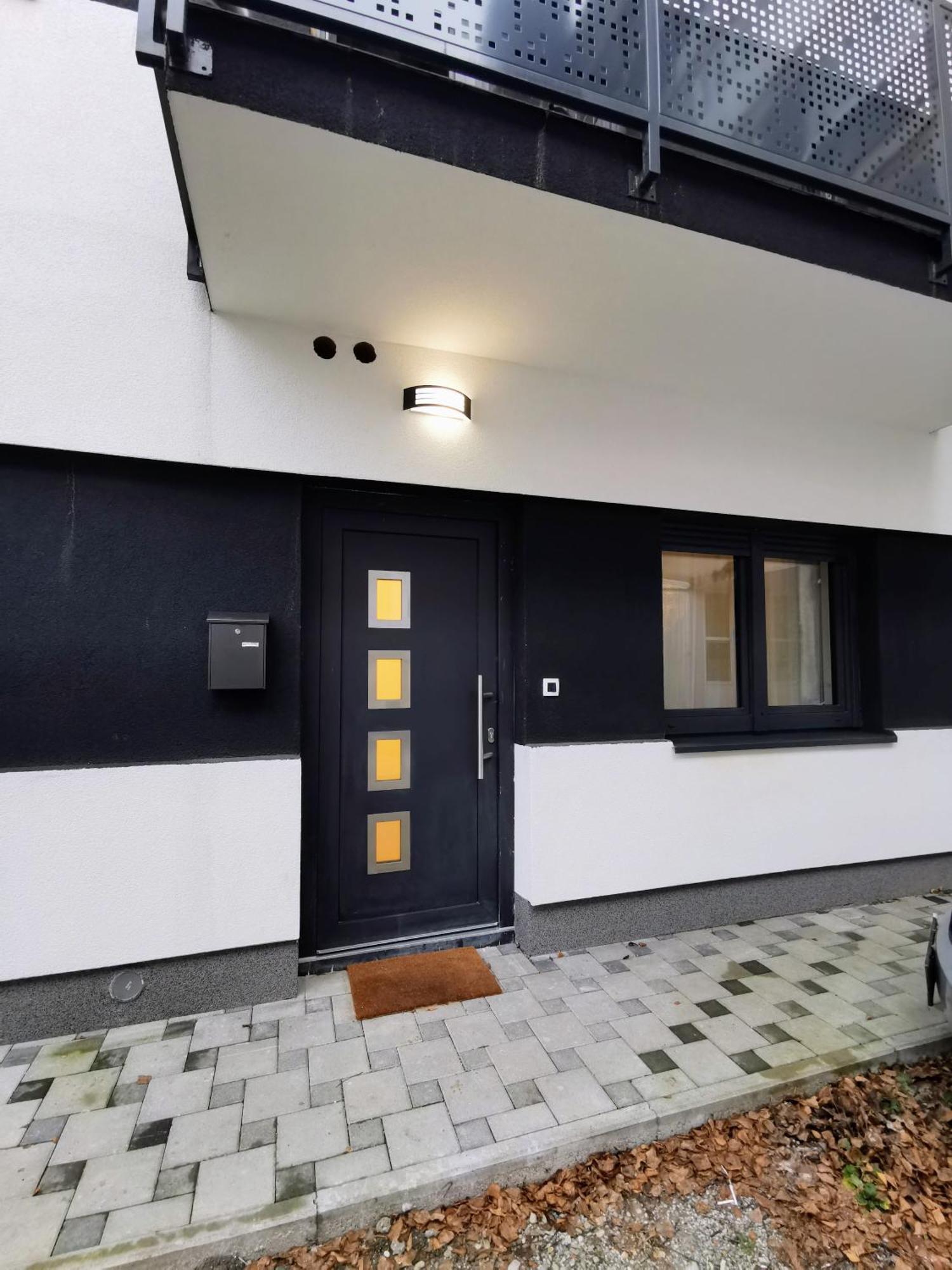 Apartment Fala - Self Check-In 0-24, Fast Wi Fi, City Center Zagreb Luaran gambar